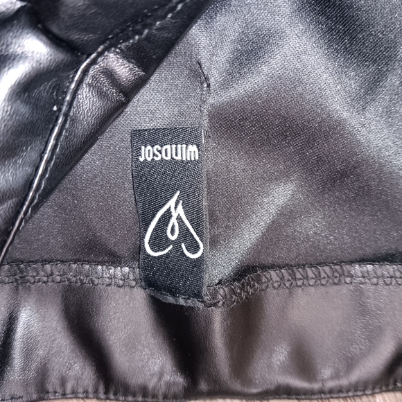 Womens Size Large, Windsor Brown Mini Faux Leather Skirt - Picture 3 of 4